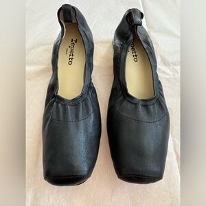 Repetto Black Square-Toe Black Leather Flats